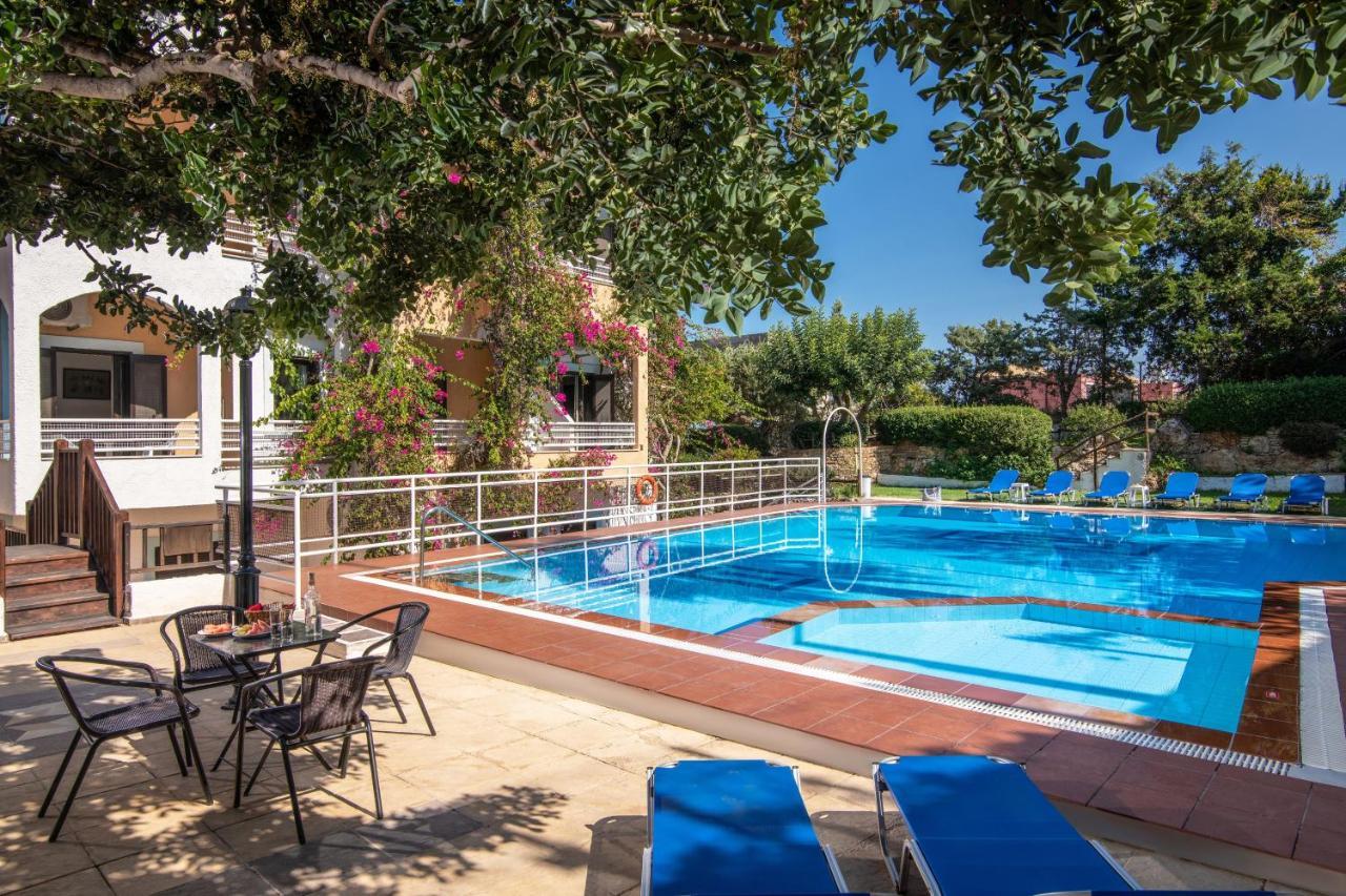 Iliostasi Beach Apartments Chersonissos Buitenkant foto