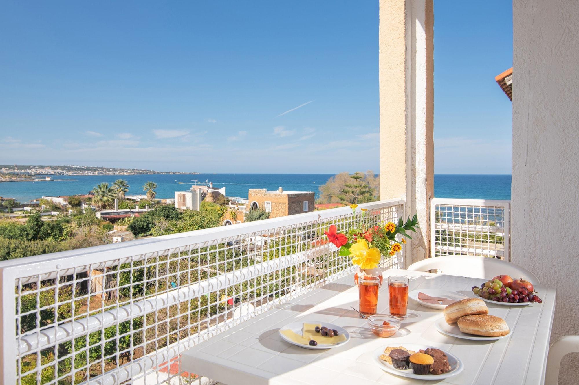 Iliostasi Beach Apartments Chersonissos Buitenkant foto