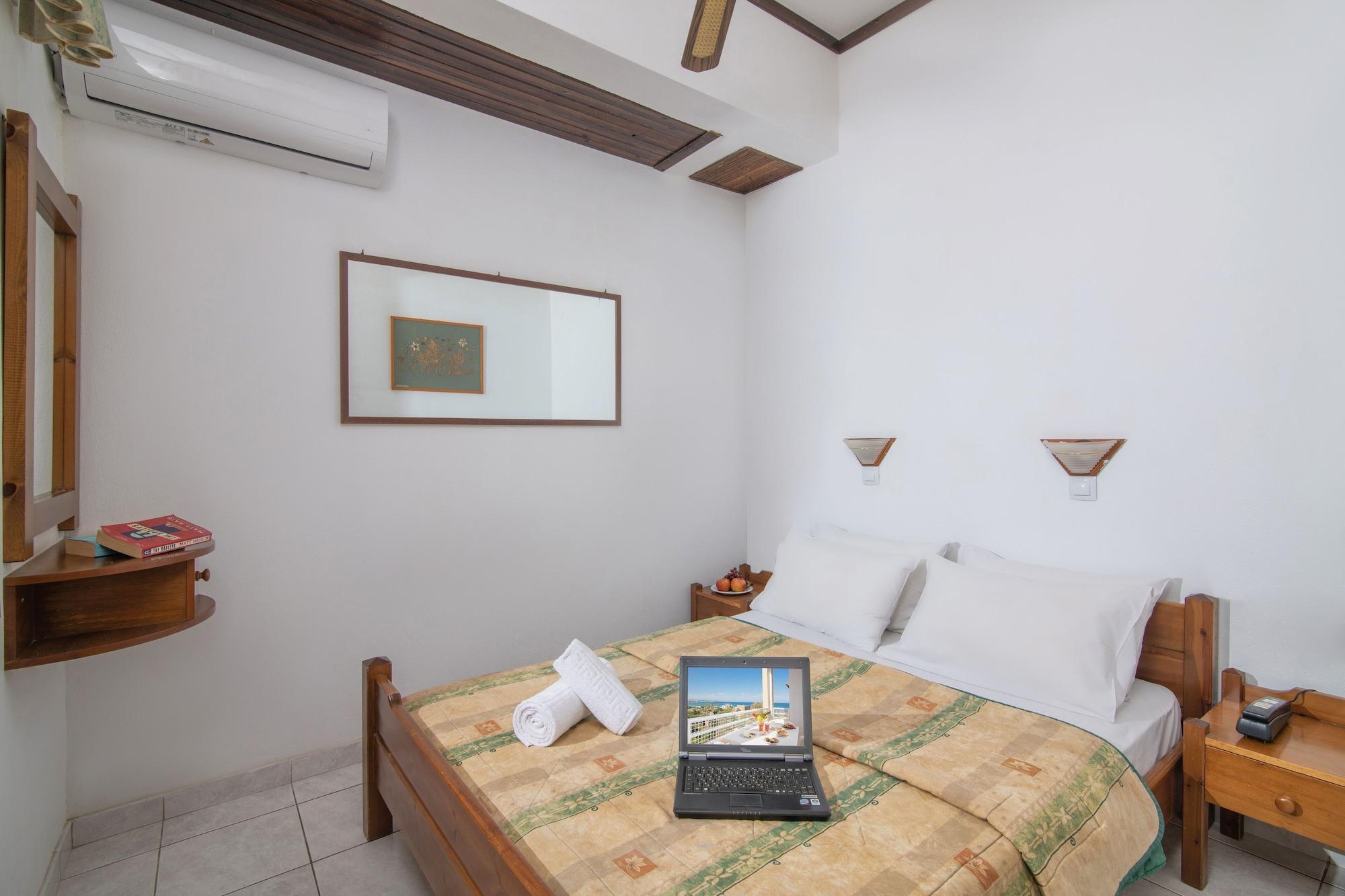 Iliostasi Beach Apartments Chersonissos Buitenkant foto